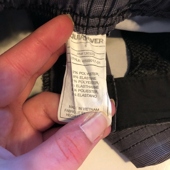 Kids Quicksilver Black and Gray Board Shorts Size 5 - Picture 5 of 7